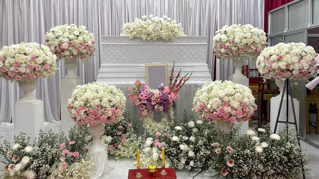 บริการจัดดอกไม้งานศพ
